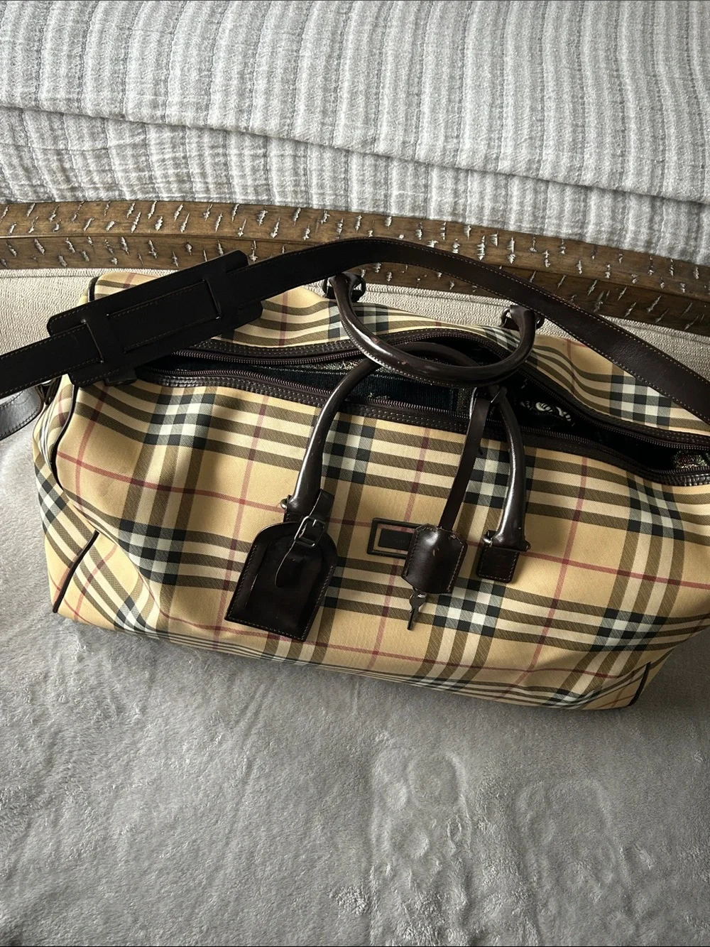 Burberry classic checked